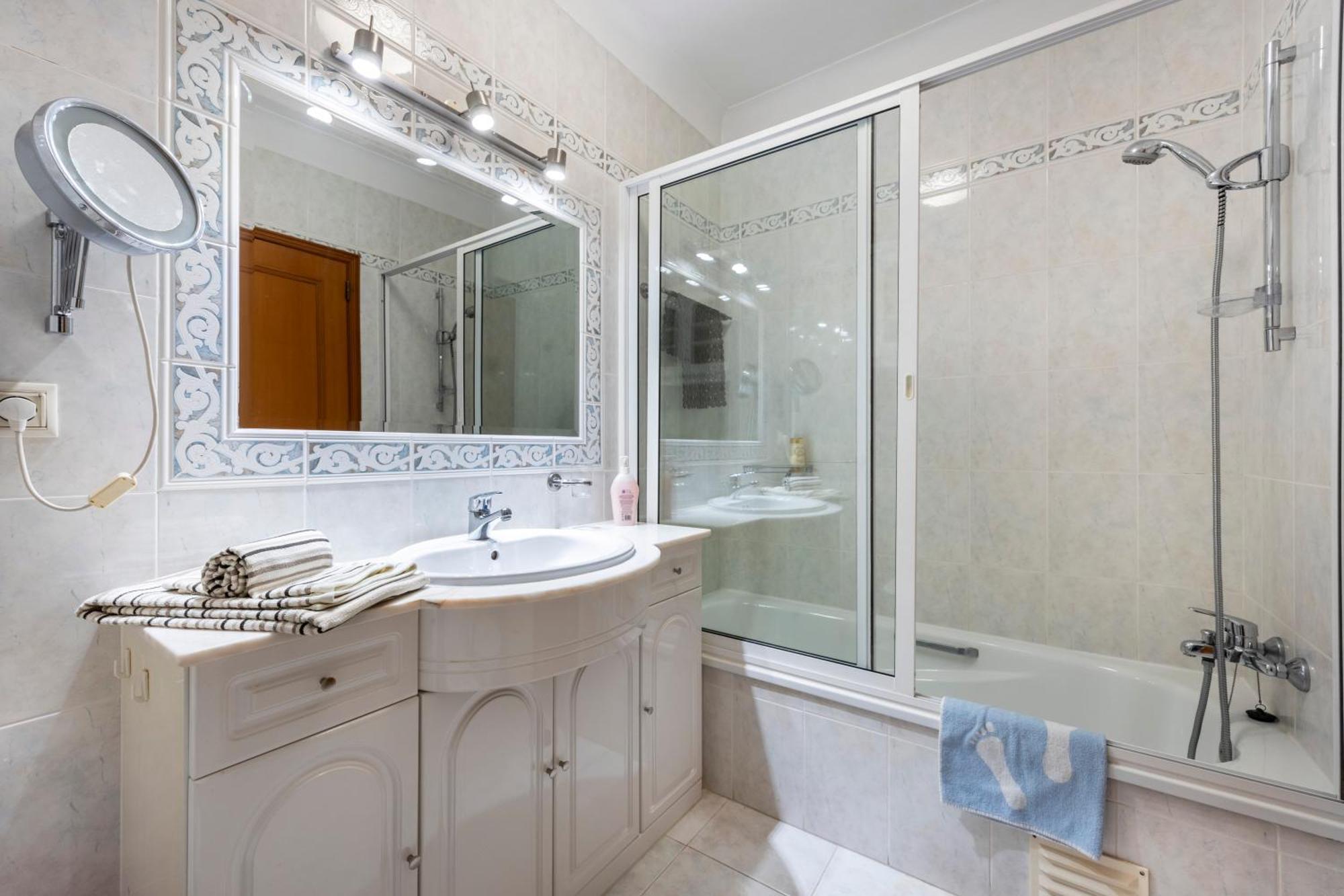Apartamentos Mira Rio Lagos Ngoại thất bức ảnh