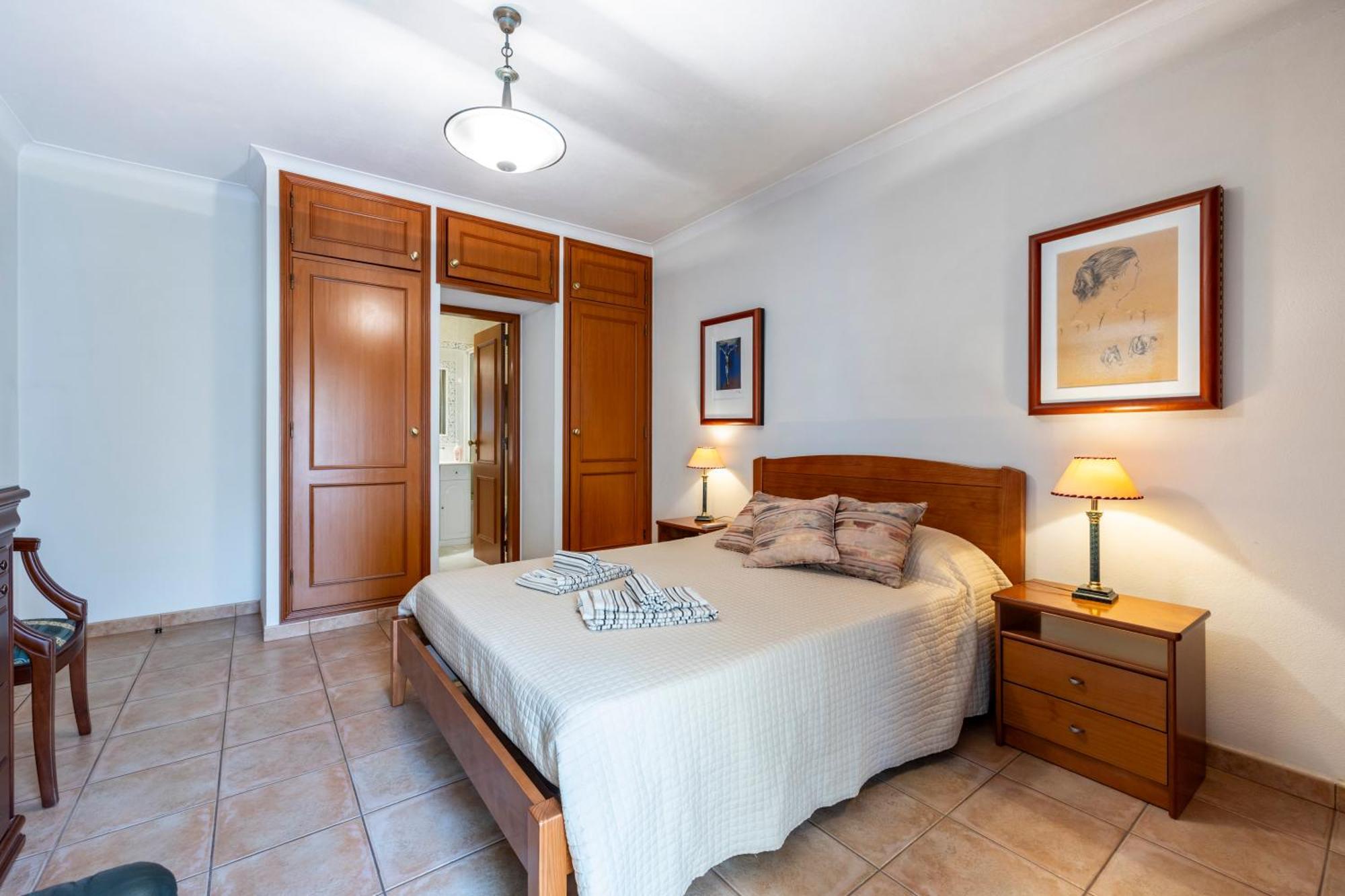 Apartamentos Mira Rio Lagos Ngoại thất bức ảnh