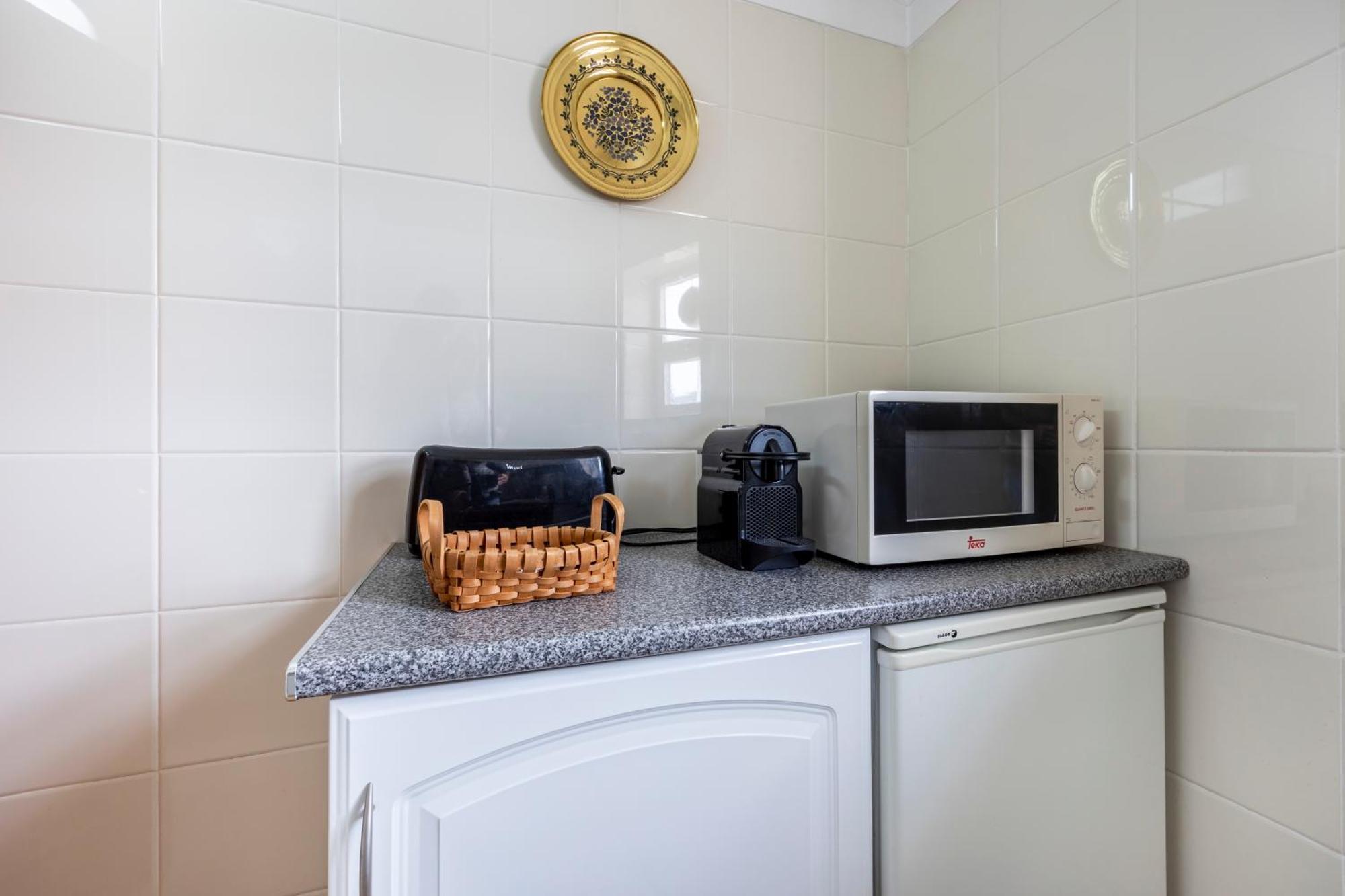 Apartamentos Mira Rio Lagos Ngoại thất bức ảnh