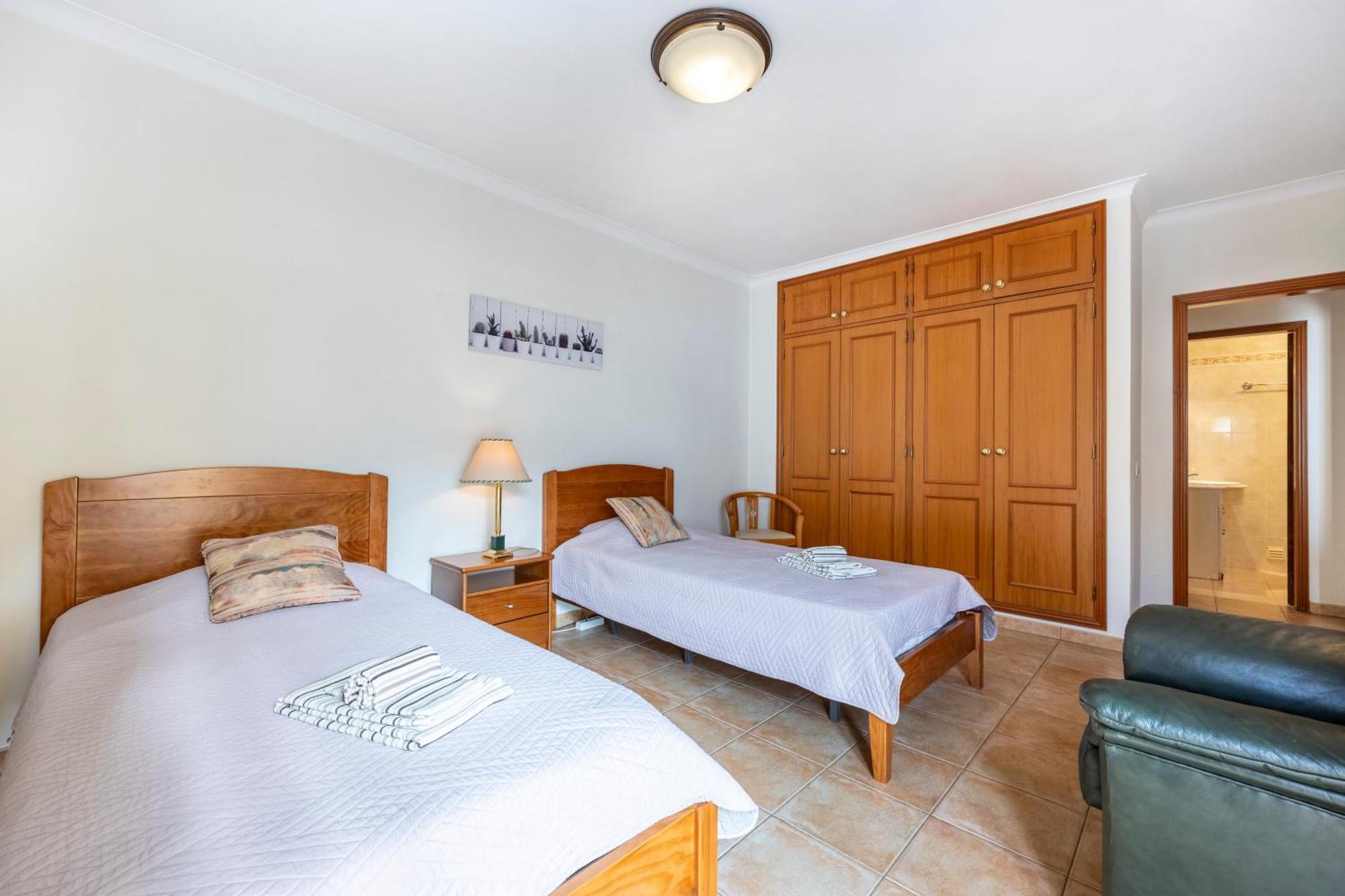 Apartamentos Mira Rio Lagos Ngoại thất bức ảnh